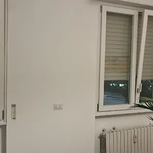 Appartamento Luminosissimo A, Milano